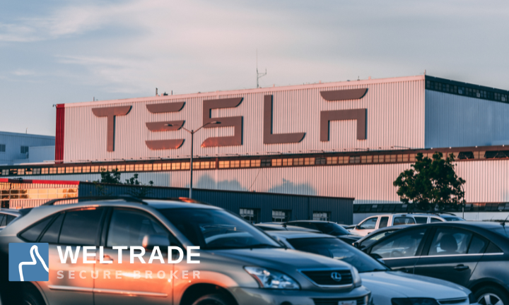 Tesla to expand $776 million gigafactory in Texas